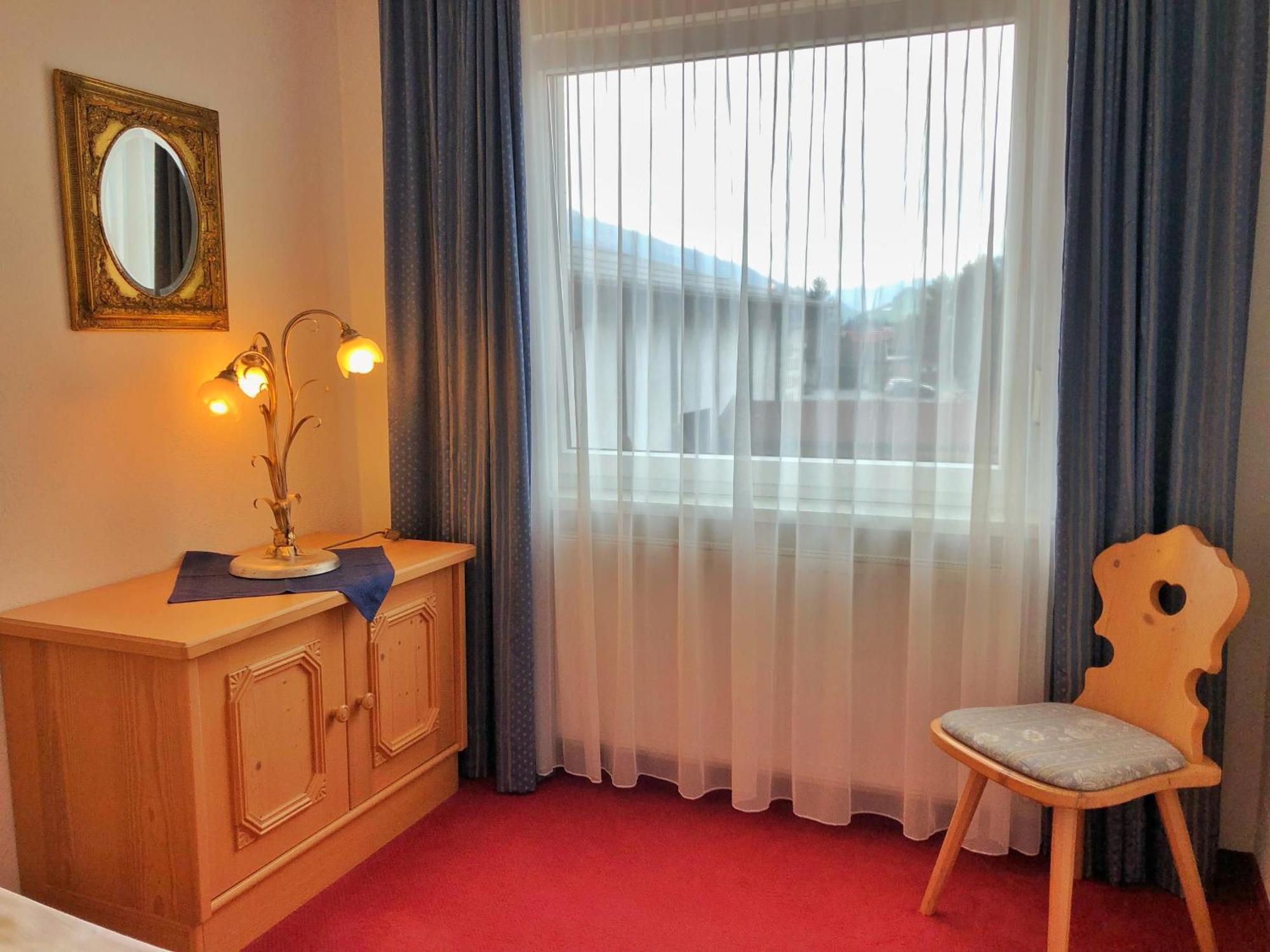 Gasthof Enzian Tannheim Quarto foto